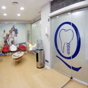 foto de clinica dental Queralto Sevilla
